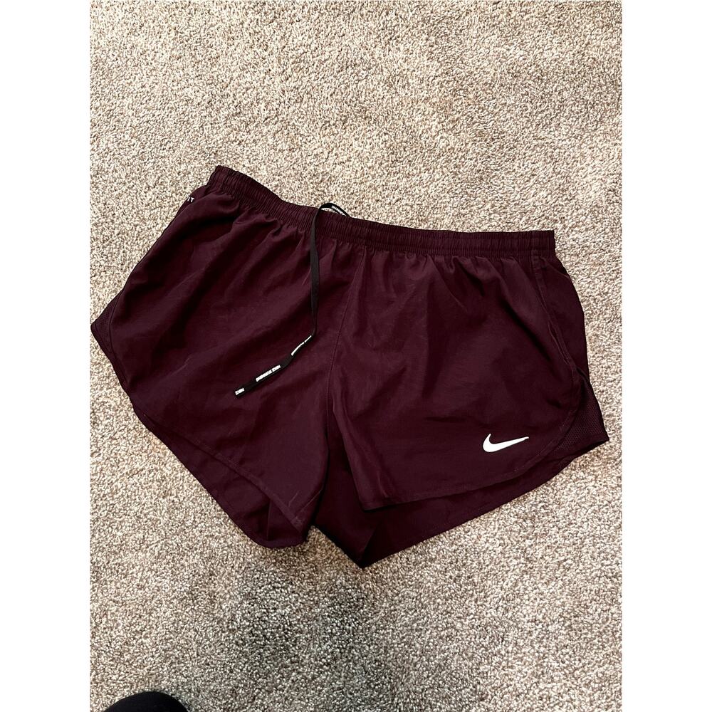 Nike Dri-FIT Tempo Running Shorts Burgundy Maroon | Women’s Size Large